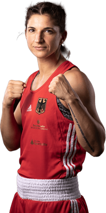 Nadine Apetz PNG