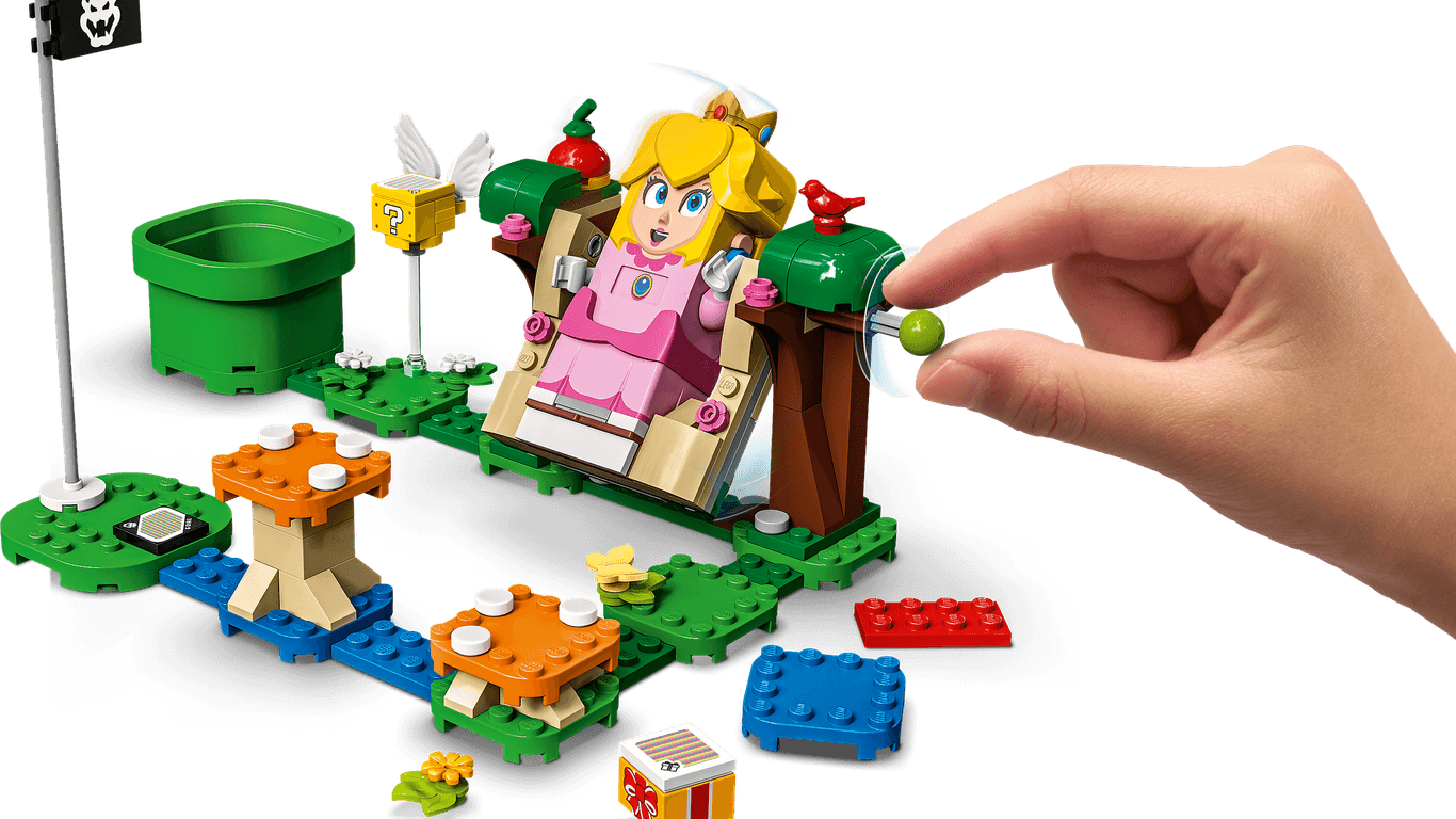 Lego Peach PNG