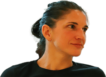 Nadine Apetz PNG